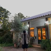 Profile picture of Suprecha Suwannarit